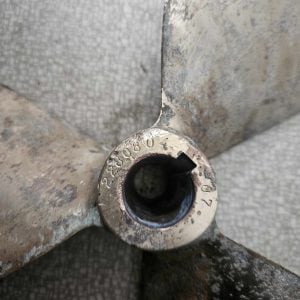 Hélice bronze 3 pales 16x13 France Helices