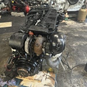Moteur Mercruiser diesel 220cv 4,2L