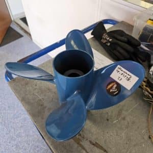 Hélice Quicksilver Trophy 48-825938A47