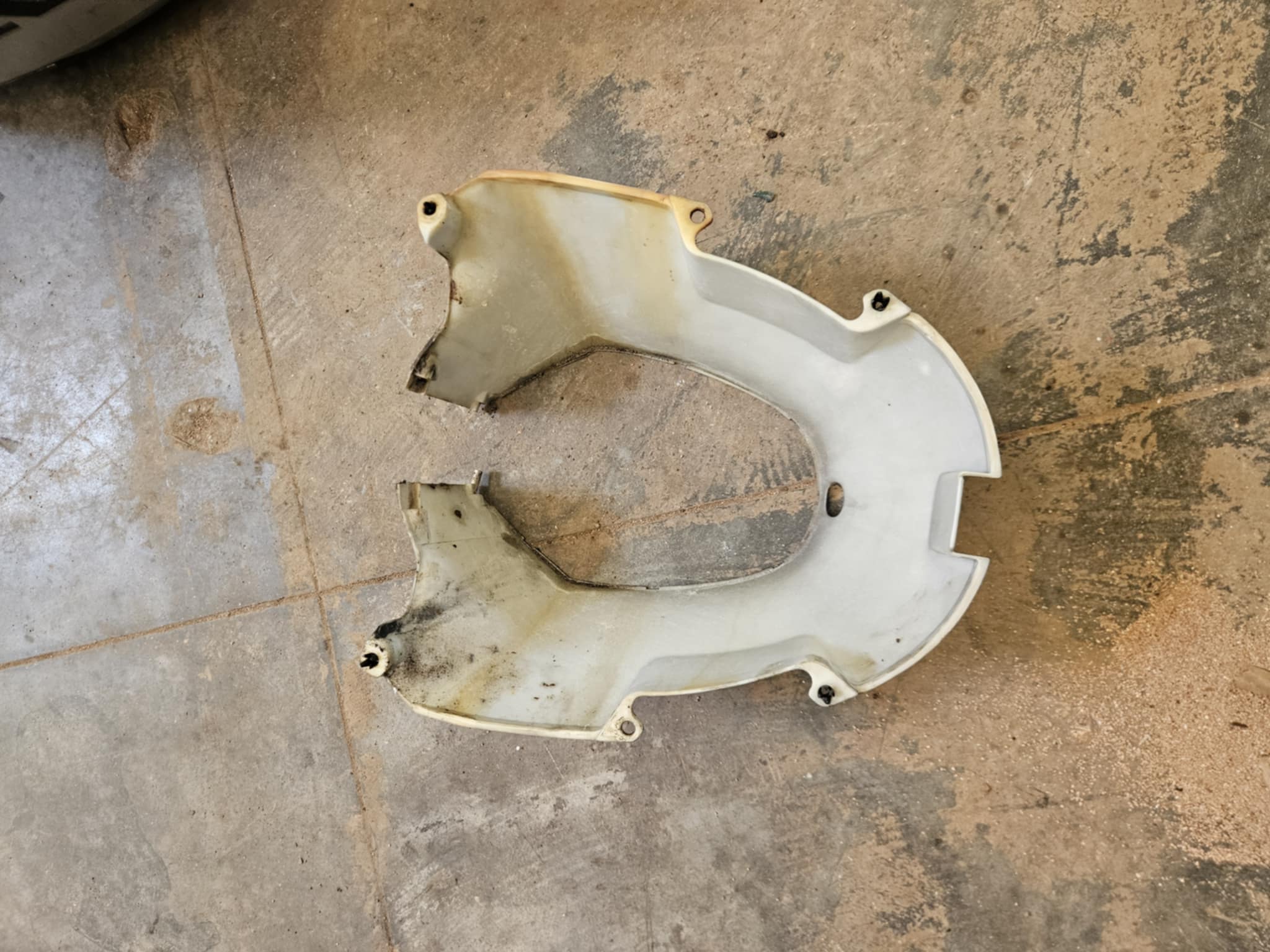 Jupe inferieur Honda BF50