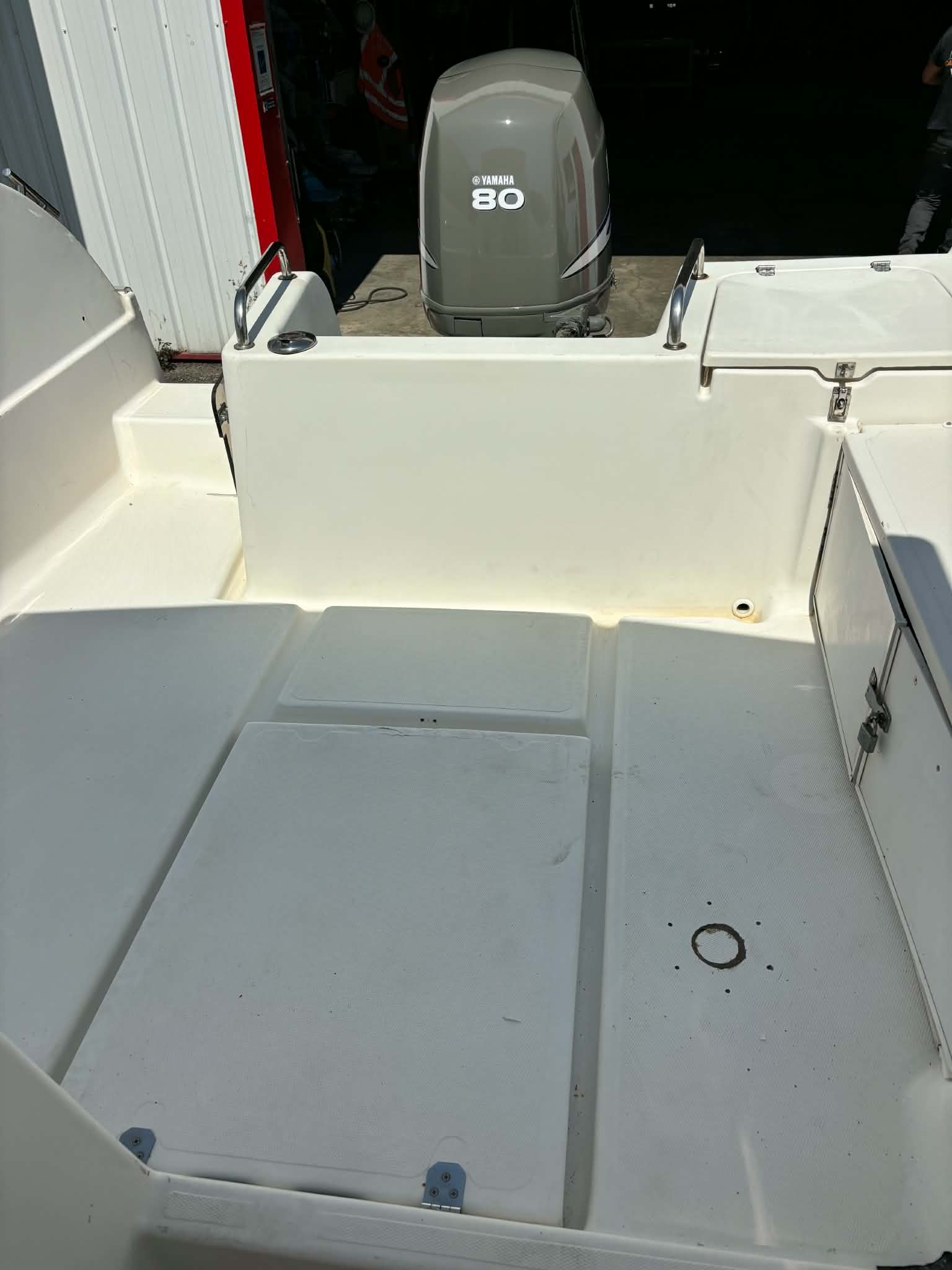 Bateau Ultramar 540 avec moteur Yamaha F80 2009