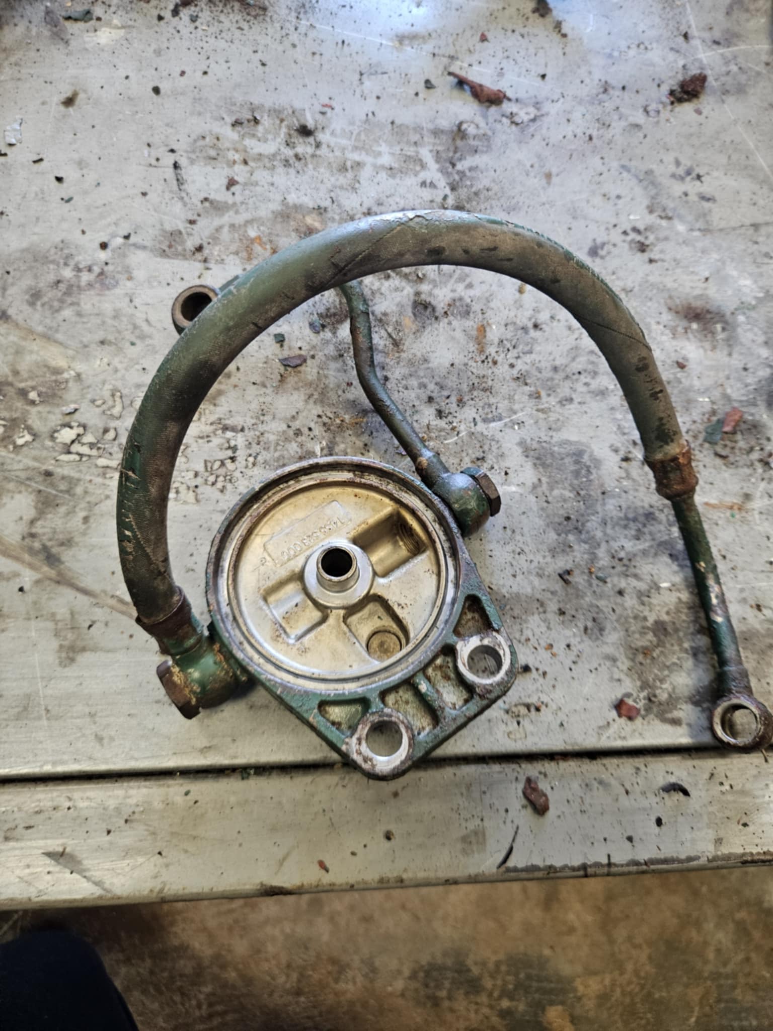 Support filtre à huile MD17 Volvo Penta