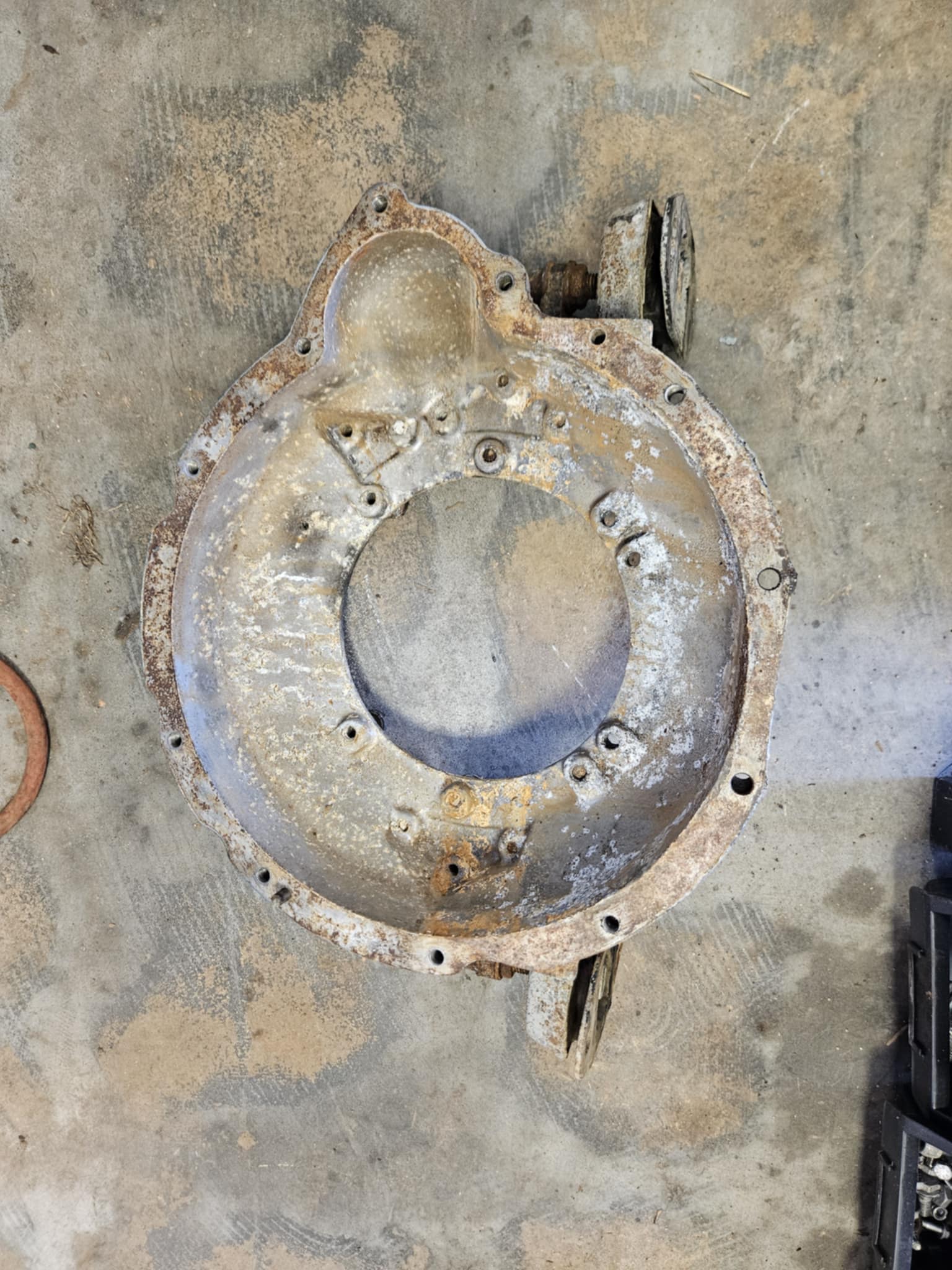 Carter volant moteur Perkins 4108 