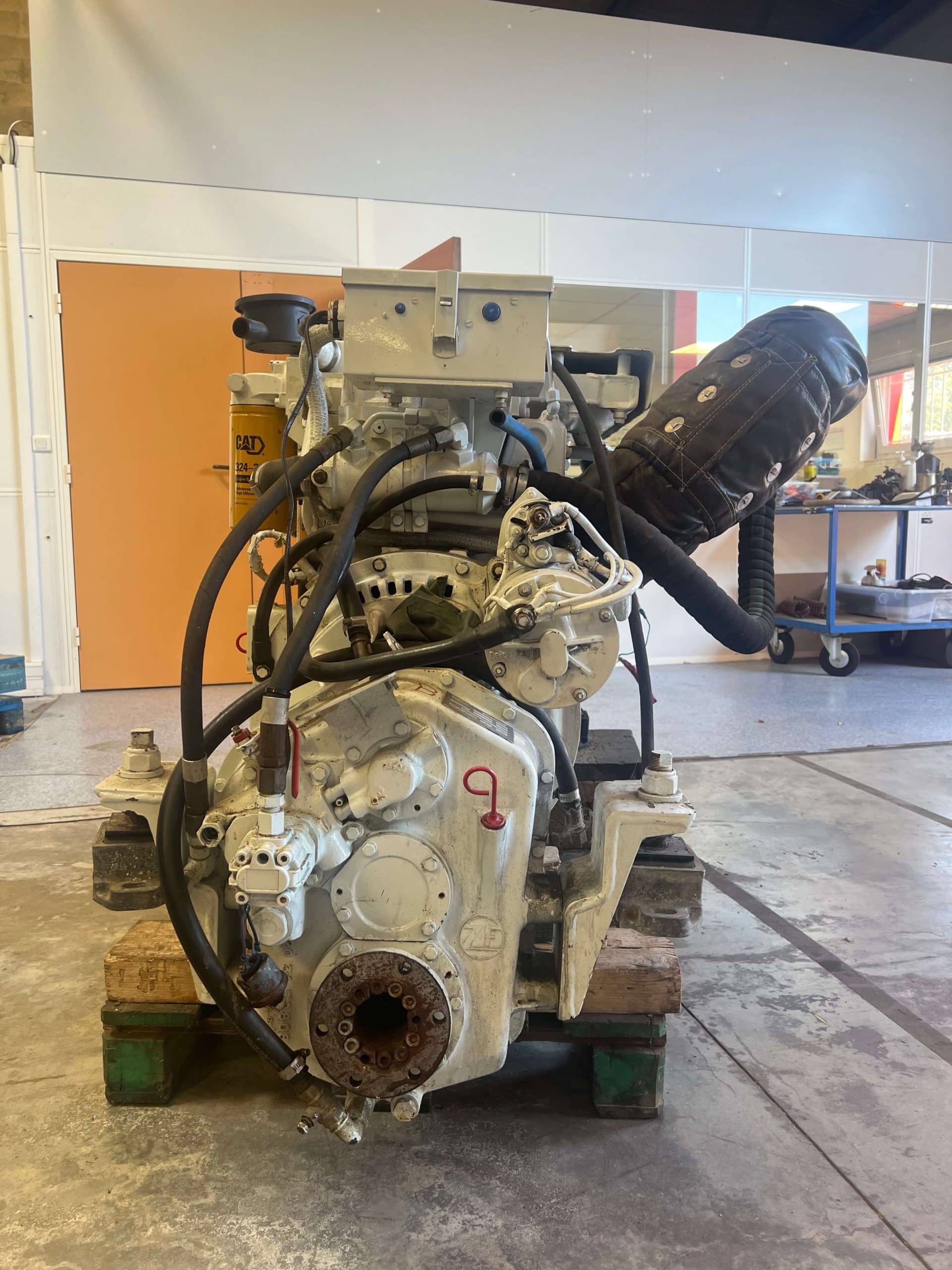 Caterpillar 3116T marine engine 350hp