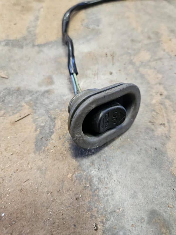 Bouton de trim Honda BF50