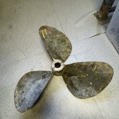 Helice bronze 540x720x531 arbre 40