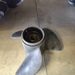 Hélice yamaha 12 5/8x21 115cv