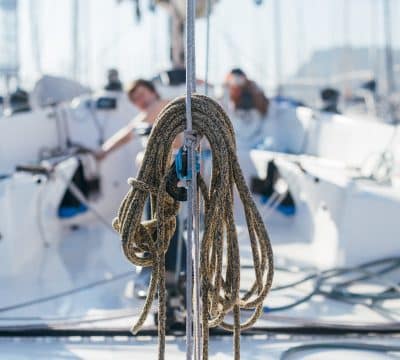 Comment installer un guindeau électrique sur votre bateau ?