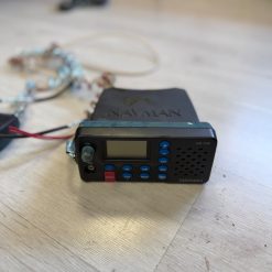 VHF Navman 7100 d'occasion en bon état