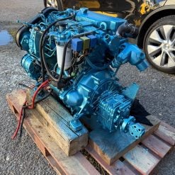 Moteur Perkins M50 diesel avec inverseur