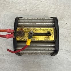 Battery Isolator 140 Amp d'occasion 2 kg