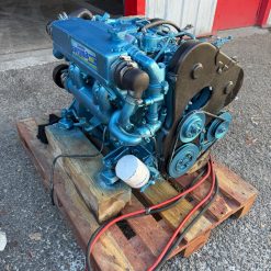 Moteur Perkins M50 diesel avec inverseur