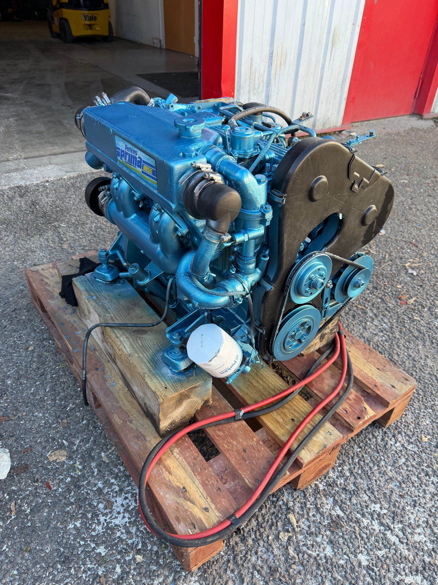 Moteur Perkins M50 diesel avec inverseur
