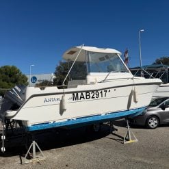 Beneteau Antares 600 avec Yamaha F80 injection