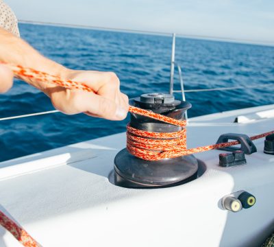 Où trouver des accessoires bateau de qualité en France et comment comparer les prix entre fournisseurs en ligne et magasins physiques ?